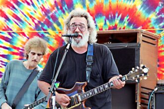 I reluctantly went to my first Grateful Dead show â and discovered one of Earths great religions