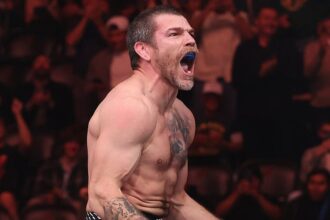 UFC great Jim Miller picks up victory in first fight since son's cancer battle, makes heartwarming reveal