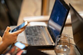 Medicare and Social Security scams: Warning signs and tips