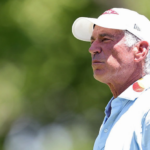 Former US Open golf champion Corey Pavin announces wife's cancer 'never went away completely'